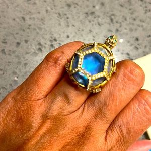 Sets of fashionable statement rings